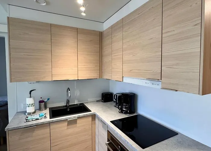 Kotimaailma - Parvekkeellinen Keskustakaksio - Aleksanterinkatu