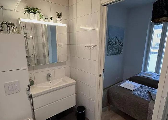 Kotimaailma - Parvekkeellinen Keskustakaksio - Aleksanterinkatu